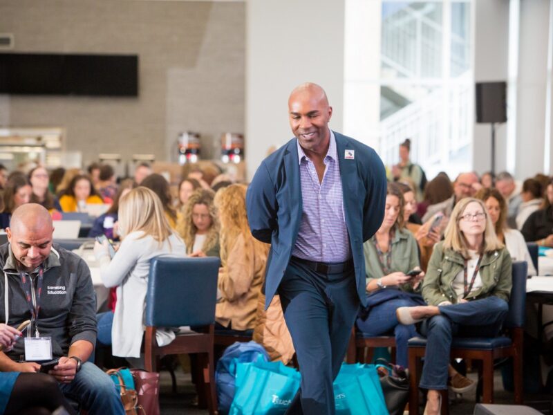 性受虐视频 Fall Conference 2023 Keynote Speaker Ken Shelton
